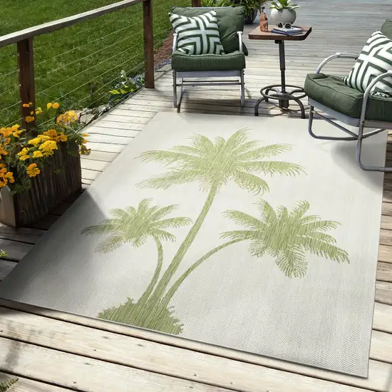 Green Palm Tree Indoor Outdoor Area Rug Photo 2