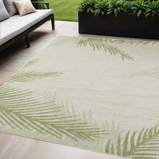 Beige Indoor Outdoor Area Rug Photo 1