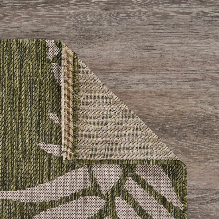 Green Pineapple Indoor Outdoor Area Rug Photo 3
