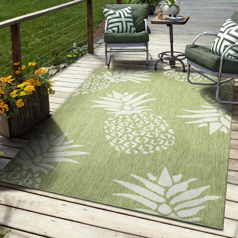 Green Pineapple Indoor Outdoor Area Rug Photo 2