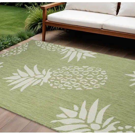 Green Indoor Outdoor Area Rug Photo 1