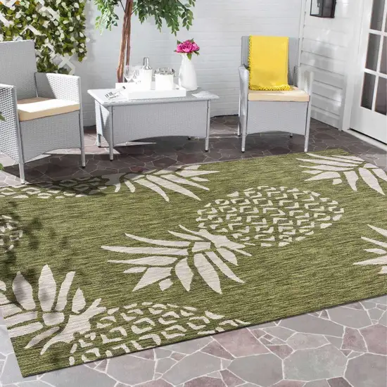 Green Pineapple Indoor Outdoor Area Rug Photo 8