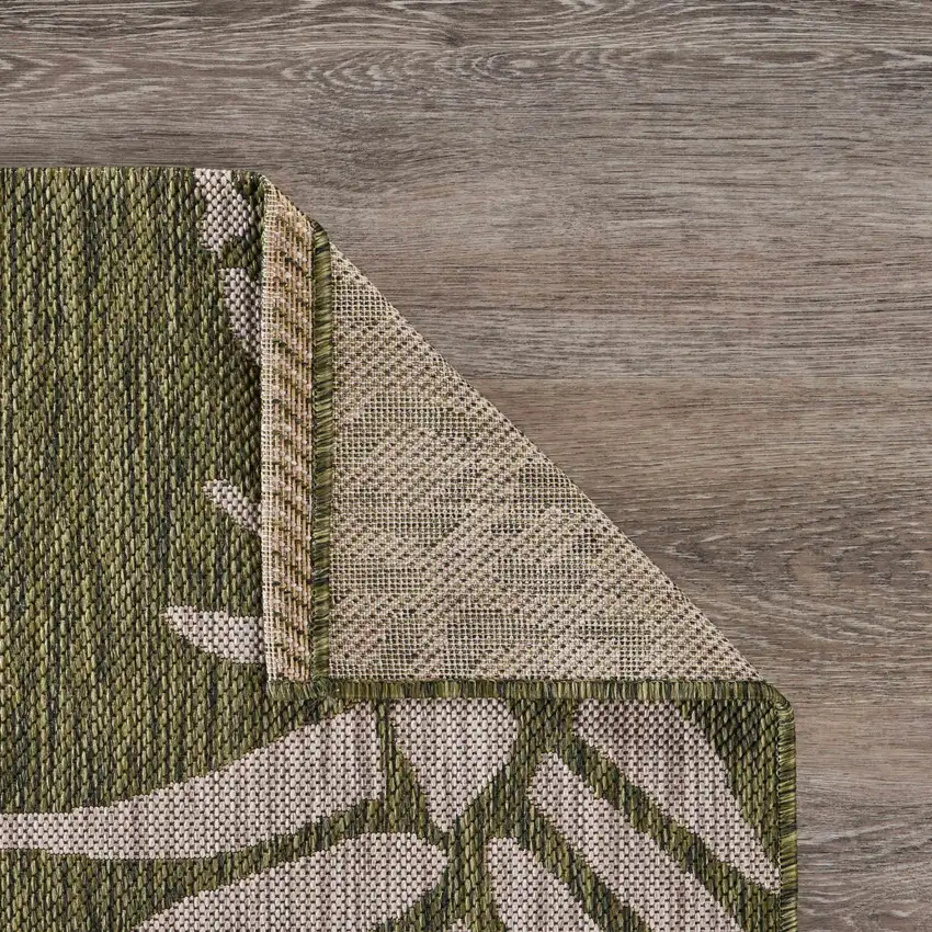 Green Pineapple Indoor Outdoor Area Rug Photo 3