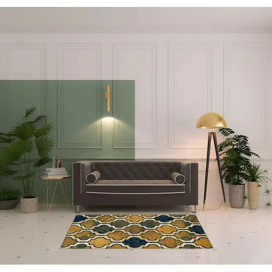 Green Quatrefoil Power Loom Distressed Stain Resistant Area Rug Photo 2