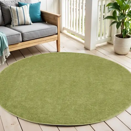 Green Round Indoor Outdoor Area Rug Photo 2
