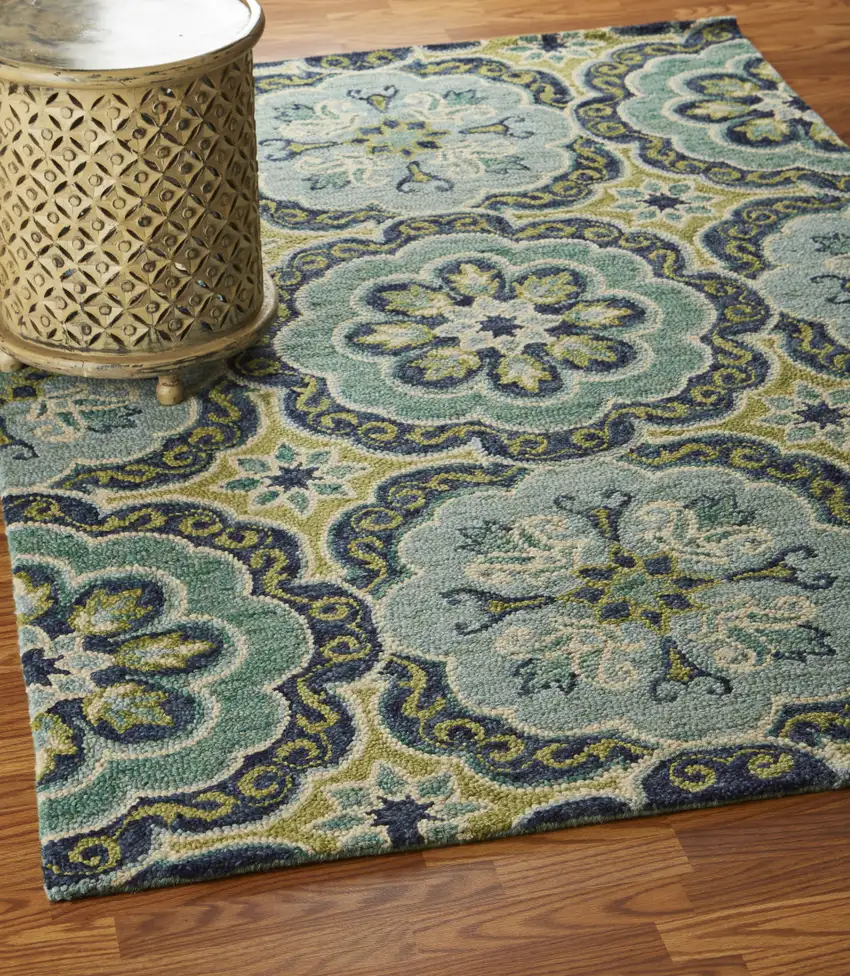 Green Wool Floral Hand Tufted Area Rug Photo 6