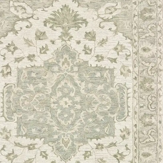 Green and Cream Medallion Area Rug Photo 7