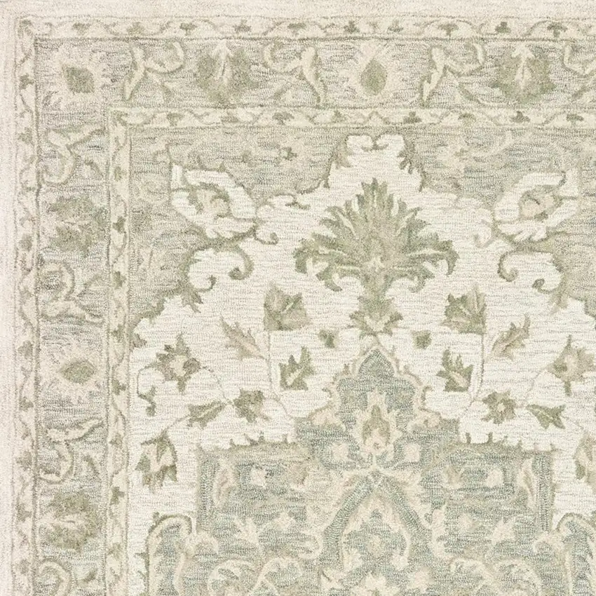 Green and Cream Medallion Area Rug Photo 3