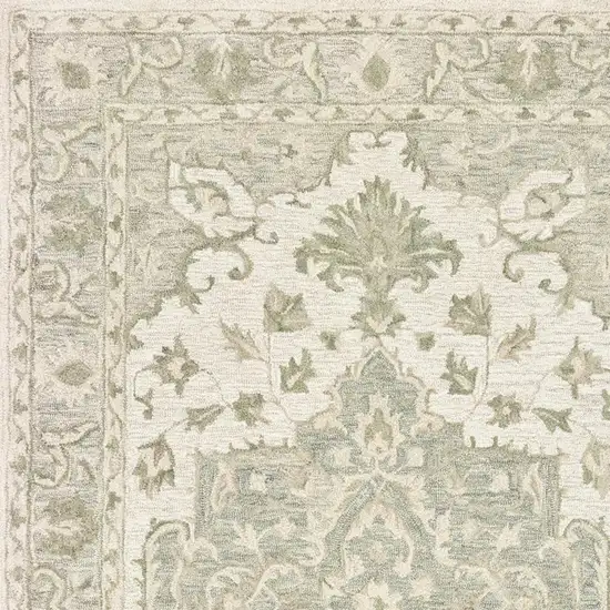 Green and Cream Medallion Area Rug Photo 1