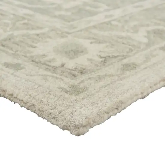 Green and Cream Medallion Area Rug Photo 7