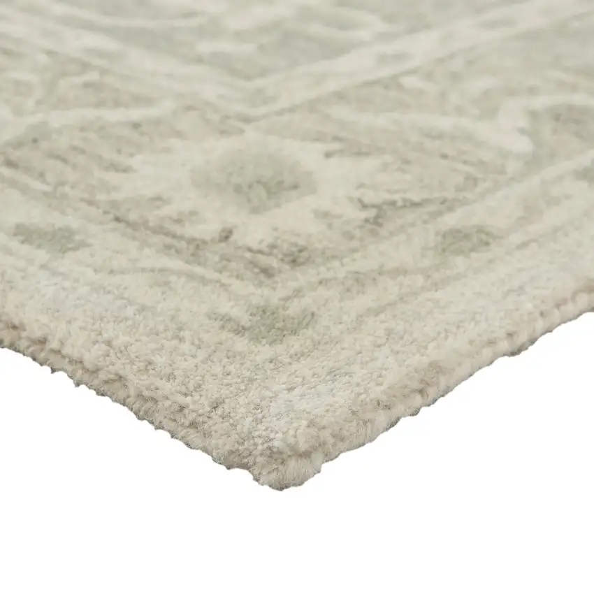 Green and Cream Medallion Area Rug Photo 7