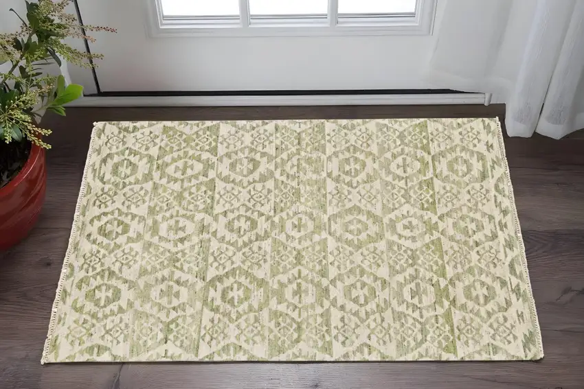 Green and Ivory Wool Southwestern Hand Knotted Area Rug Photo 1
