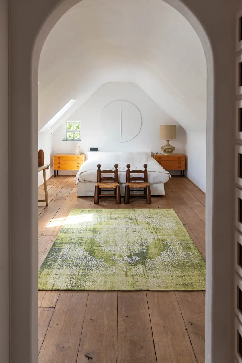 Green and White Oriental Non Skid Area Rug Photo 7