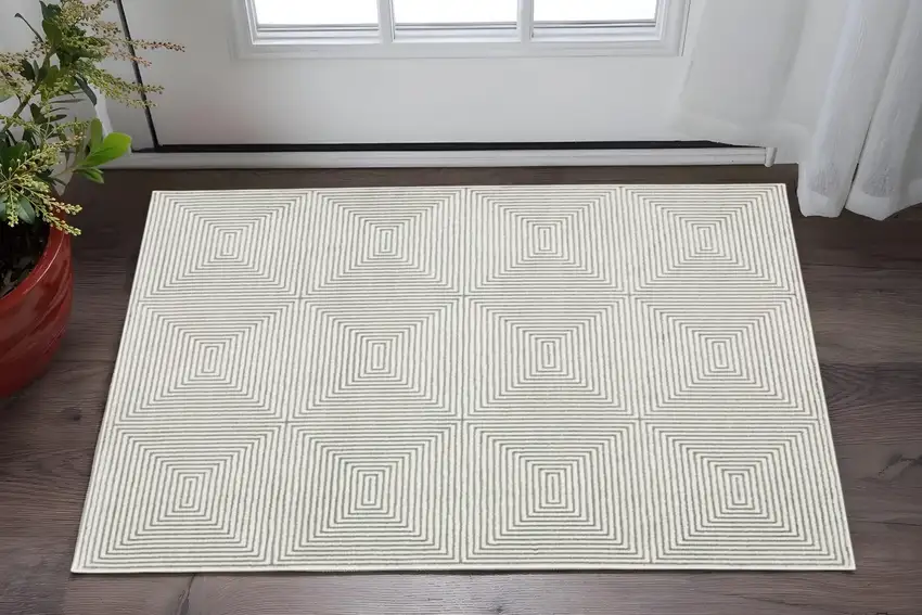 Grey And White Geometric Power Loom Stain Resistant Area Rug Photo 1