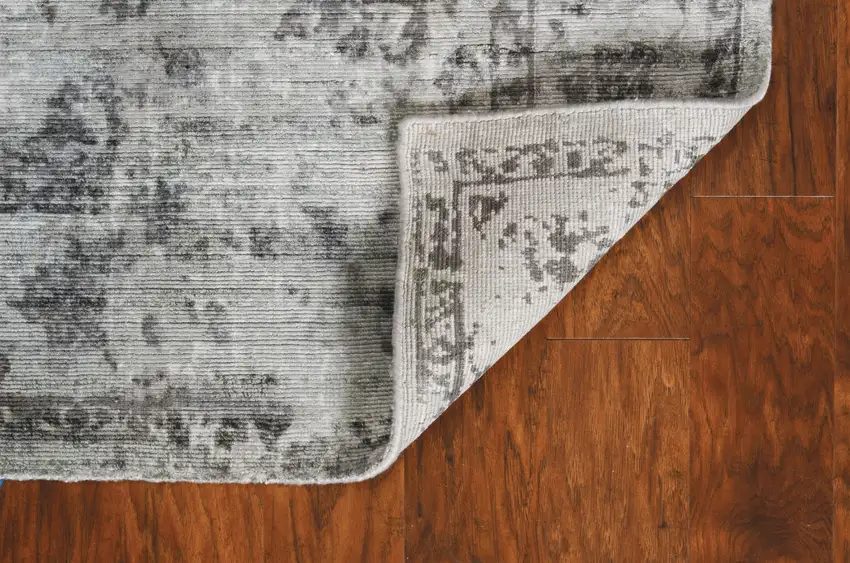Grey Area Rug Photo 6