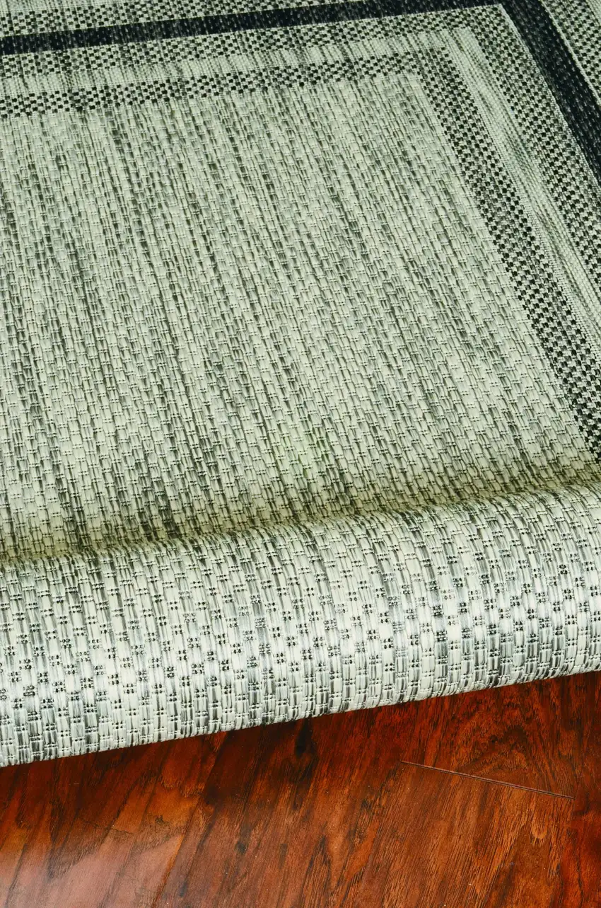 Grey Bordered Area Rug Photo 3