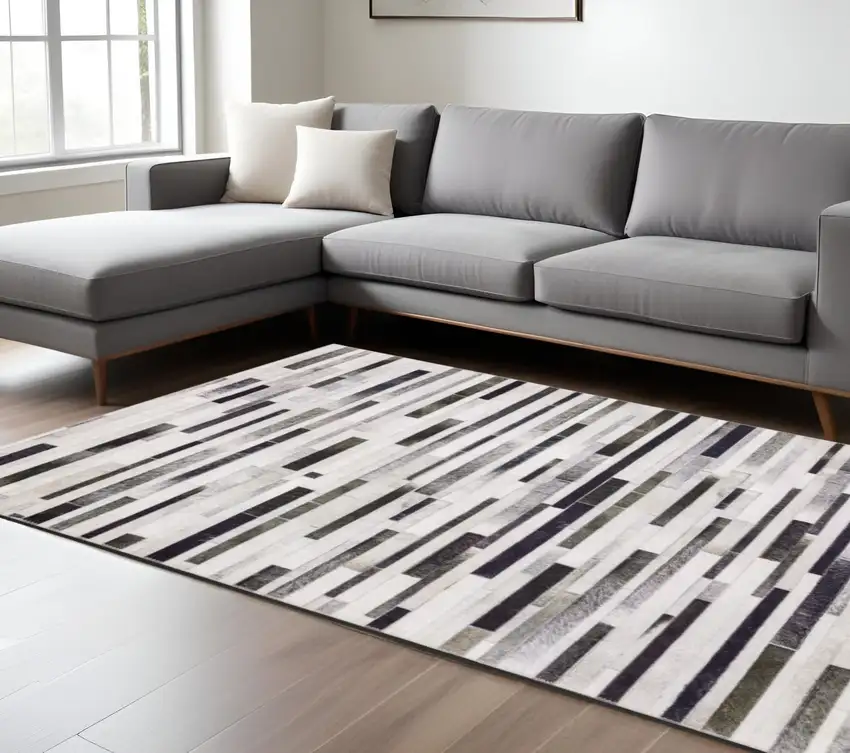 Gray And Charcoal Geometric Area Rug Photo 1