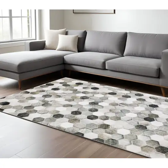 Gray And Charcoal Geometric Area Rug Photo 1