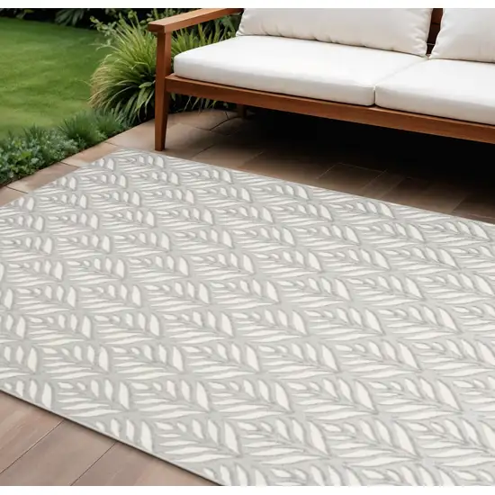 Grey Floral Stain Resistant Non Skid Area Rug Photo 1