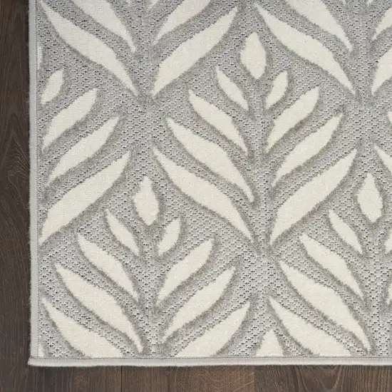 Grey Floral Stain Resistant Non Skid Area Rug Photo 9