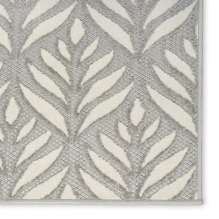 Gray Floral Non Skid Indoor Outdoor Area Rug Photo 5