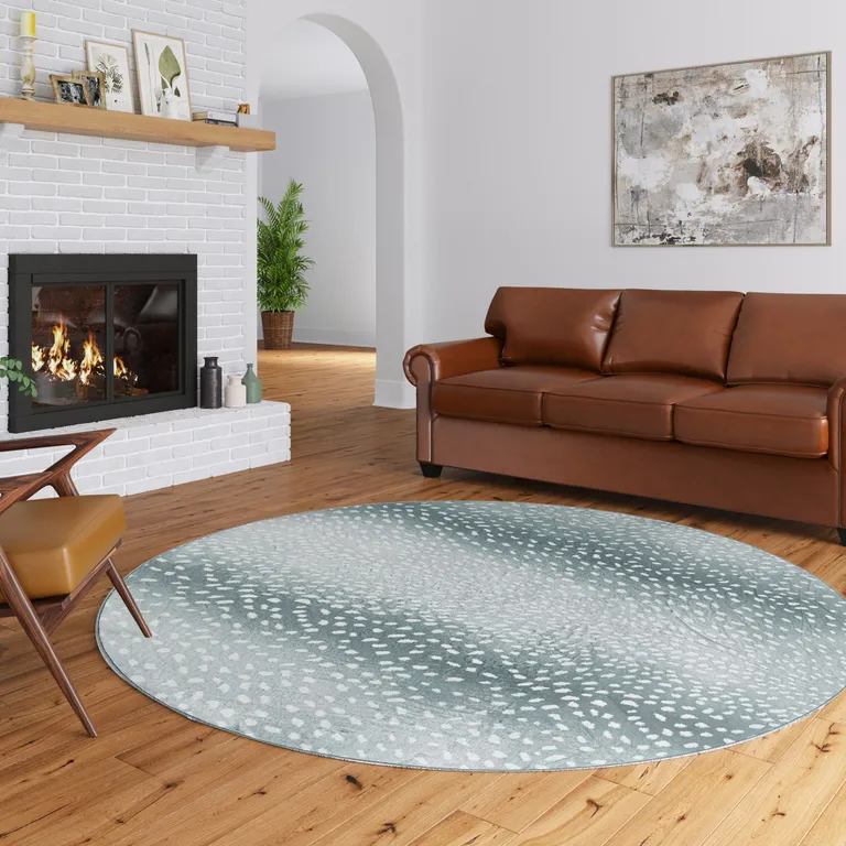 Grey Gazelle Round Shag Handmade Non Skid Area Rug Photo 1
