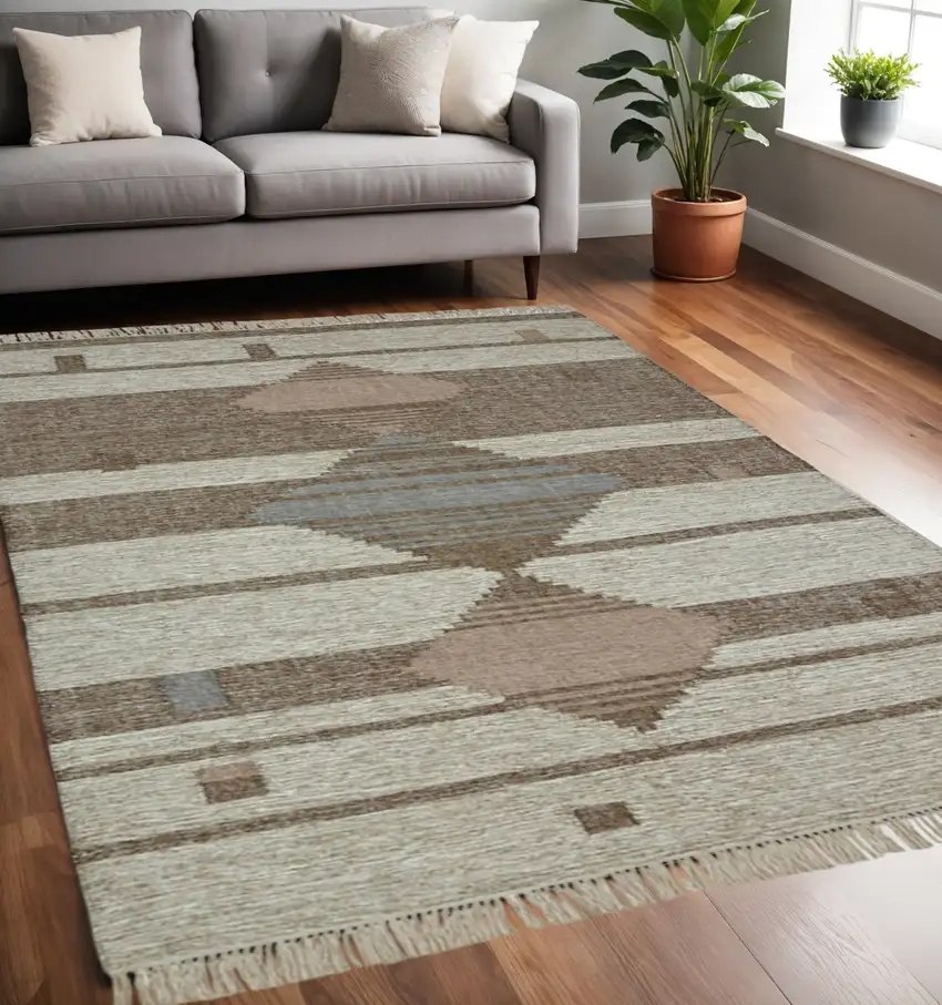 Gray Geometric Flatweave Handmade Area Rug With Fringe Photo 1