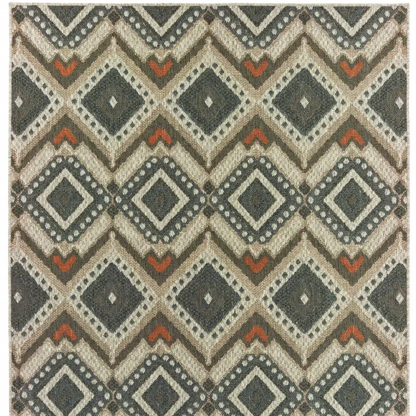 Gray Geometric Stain Resistant Indoor Outdoor Area Rug Photo 4