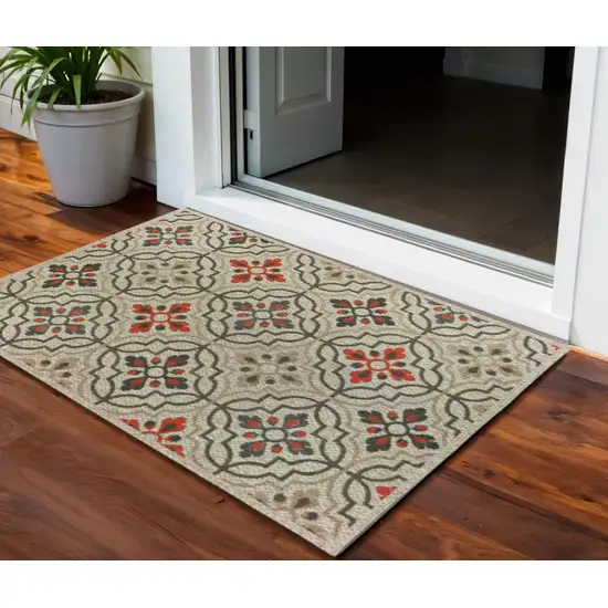 Gray Geometric Stain Resistant Indoor Outdoor Area Rug Photo 1
