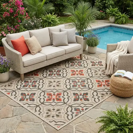 Gray Geometric Stain Resistant Indoor Outdoor Area Rug Photo 1