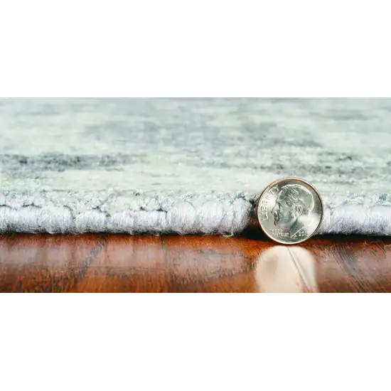 Grey Hand Loomed Traditional Floral Indoor Area Rug Photo 5
