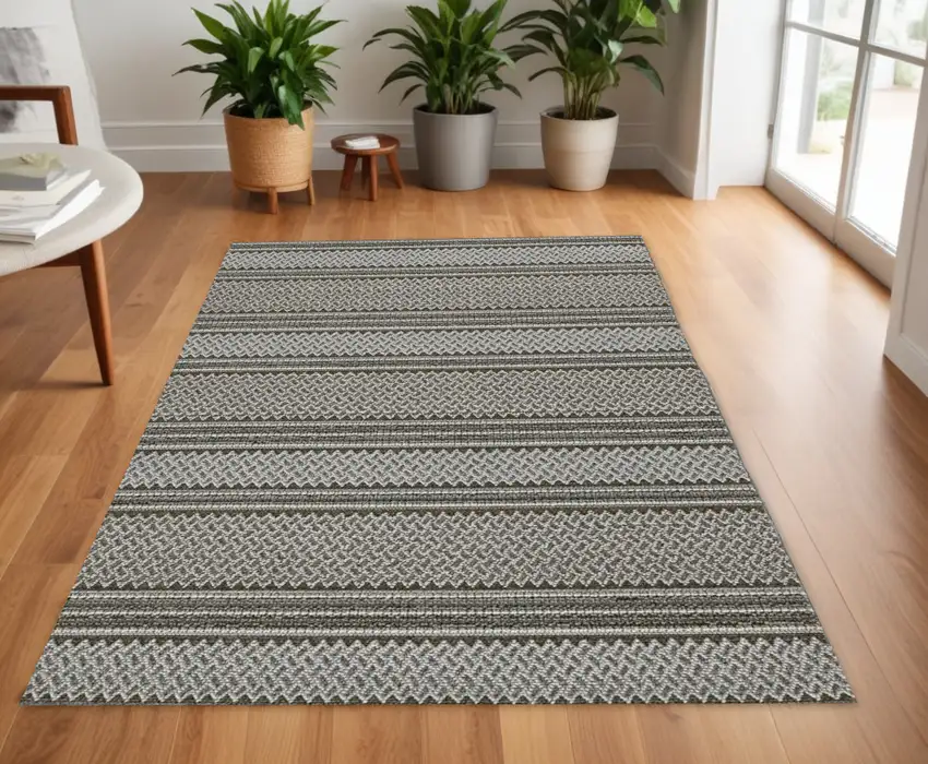 Gray Southwestern Indoor Outdoor Area Rug Photo 1