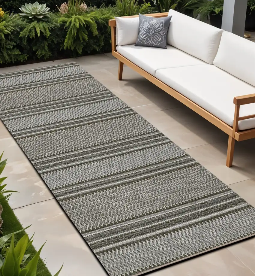 Gray Southwestern Indoor Outdoor Area Rug Photo 1