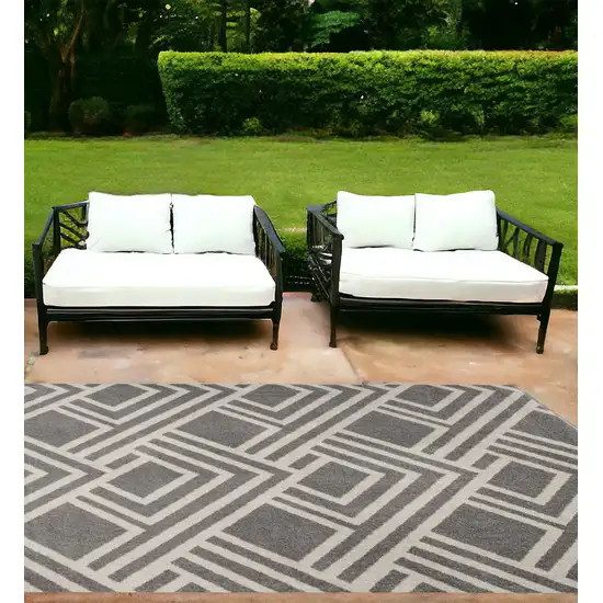 7'X10' Grey Machine Woven Uv Treated Geometric Indoor Outdoor Area Rug Photo 1