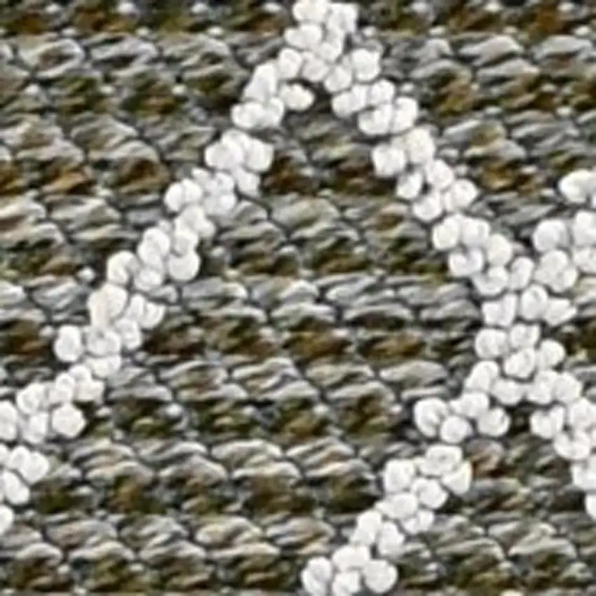 Gray Geometric Indoor Outdoor Area Rug Photo 5