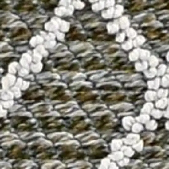 Gray Geometric Indoor Outdoor Area Rug Photo 4