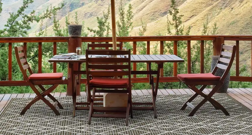 Grey Machine Woven UV Treated Geometric Indoor Outdoor Area Rug Photo 6
