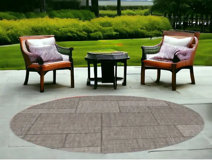 8' Grey Machine Woven Uv Treated Geometric Indoor Outdoor Round Area Rug Photo 1