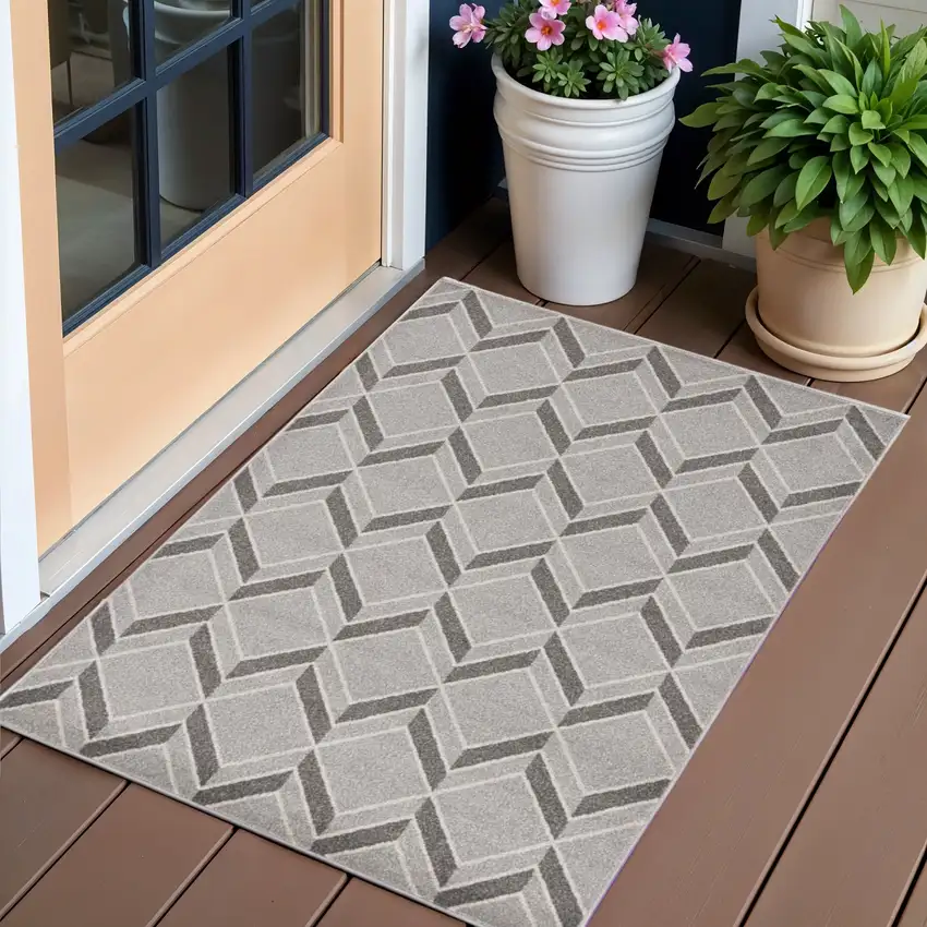 Green and Ivory Geometric Indoor Outdoor Area Rug Photo 1