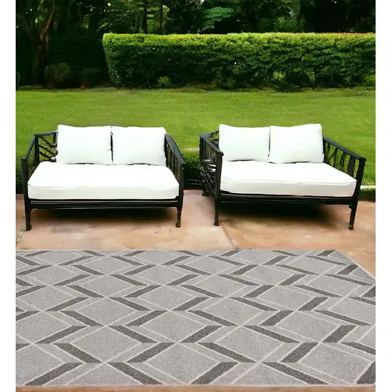 7'X10' Grey Machine Woven Uv Treated Herringbone Illusion Indoor Outdoor Area Rug Photo 2
