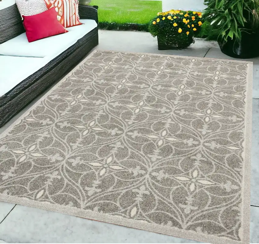 5'X8' Grey Machine Woven Uv Treated Ogee Indoor Outdoor Area Rug Photo 2