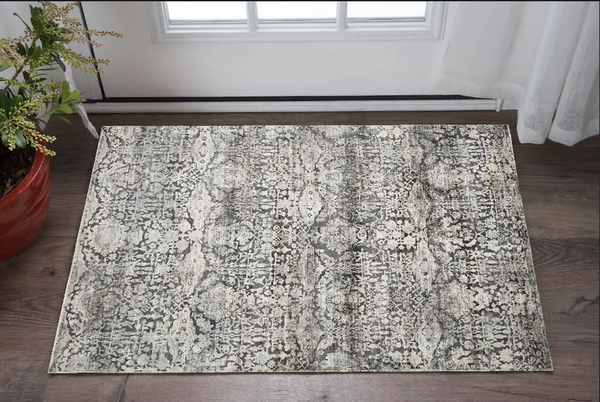 Gray Area Rug Photo 2