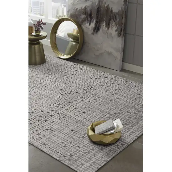 Grey Polyester Rug Photo 3