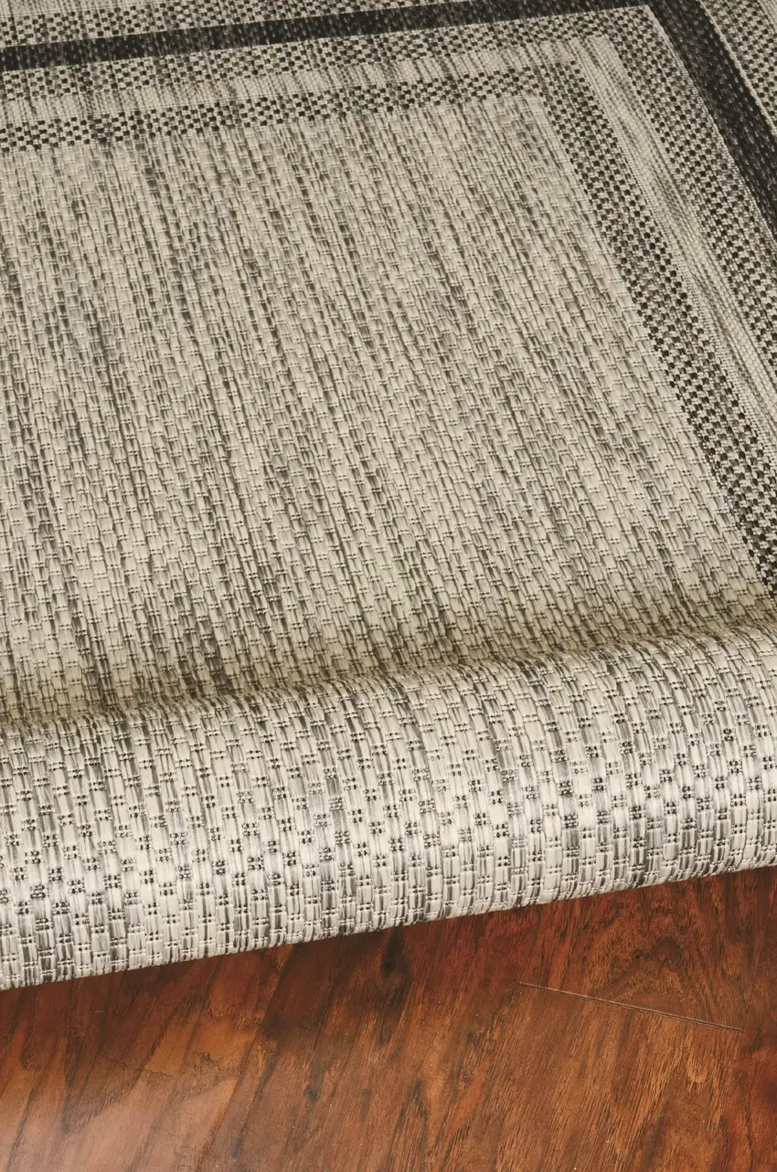 Grey Polypropylene Area Rug Photo 2