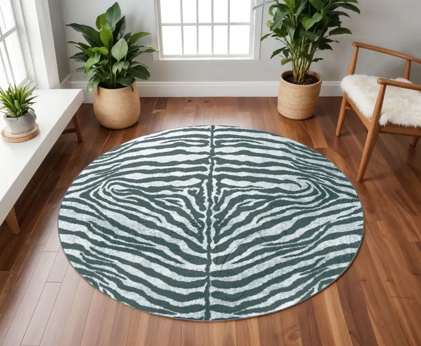 8' X 8' Grey Round Zebra Print Shag Handmade Non Skid Area Rug Photo 1
