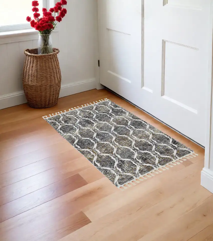 3'X5' Grey Sand Machine Woven Space Dyed Ogee Indoor Area Rug Photo 1