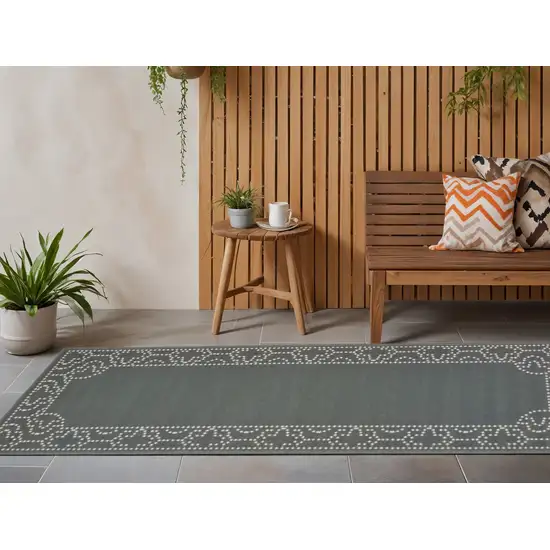 Gray and Ivory Stain Resistant Indoor Outdoor Area Rug Photo 1
