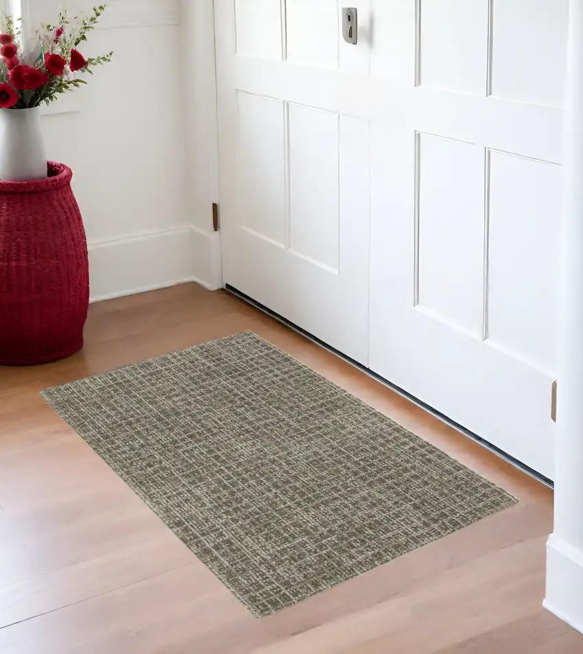 Gray Geometric Power Loom Area Rug Photo 1