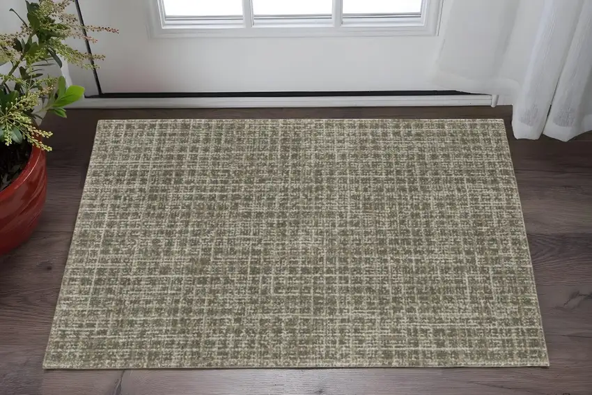 Gray Geometric Power Loom Area Rug Photo 1