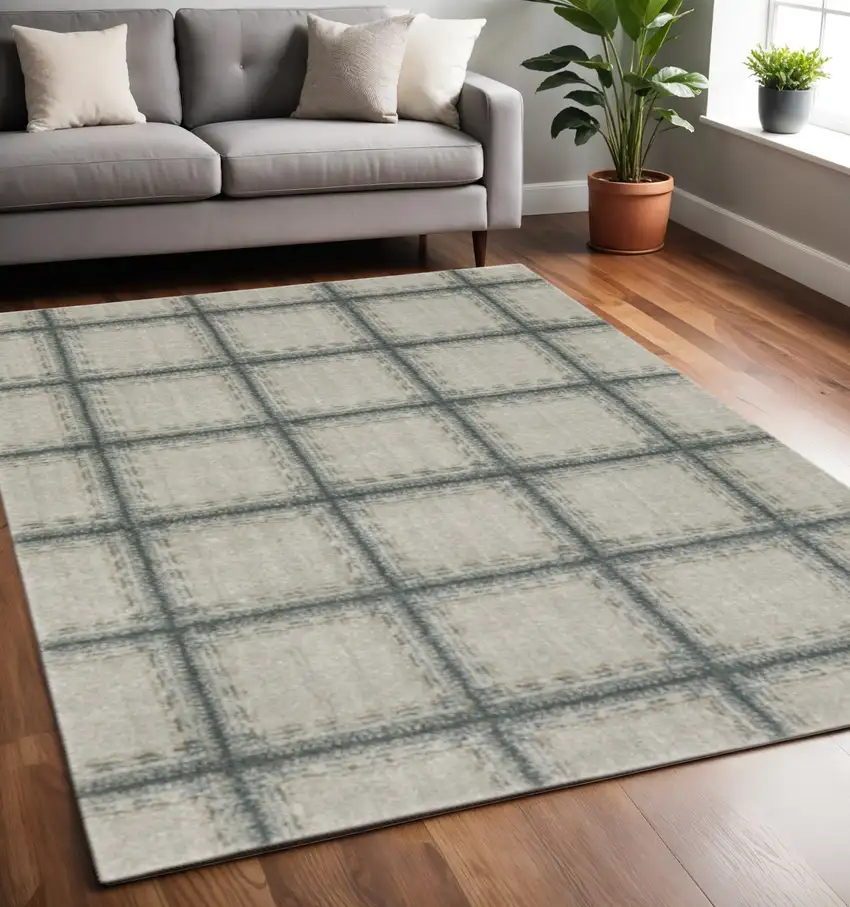 Gray Geometric Power Loom Area Rug Photo 1